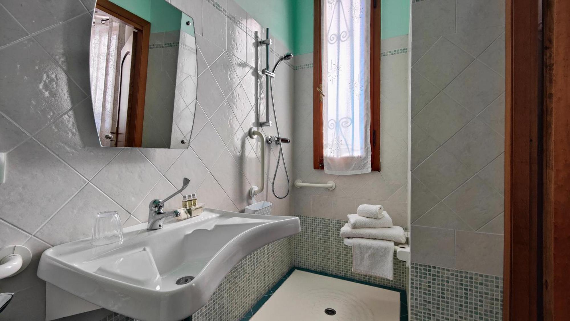 Agriturismo Santa Bruna Volterra Ngoại thất bức ảnh